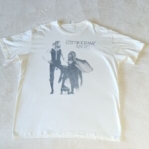 Fleetwood Mac Off-White Graphic T-Shirt, Artwork From 'Rumours' Album, Size XL